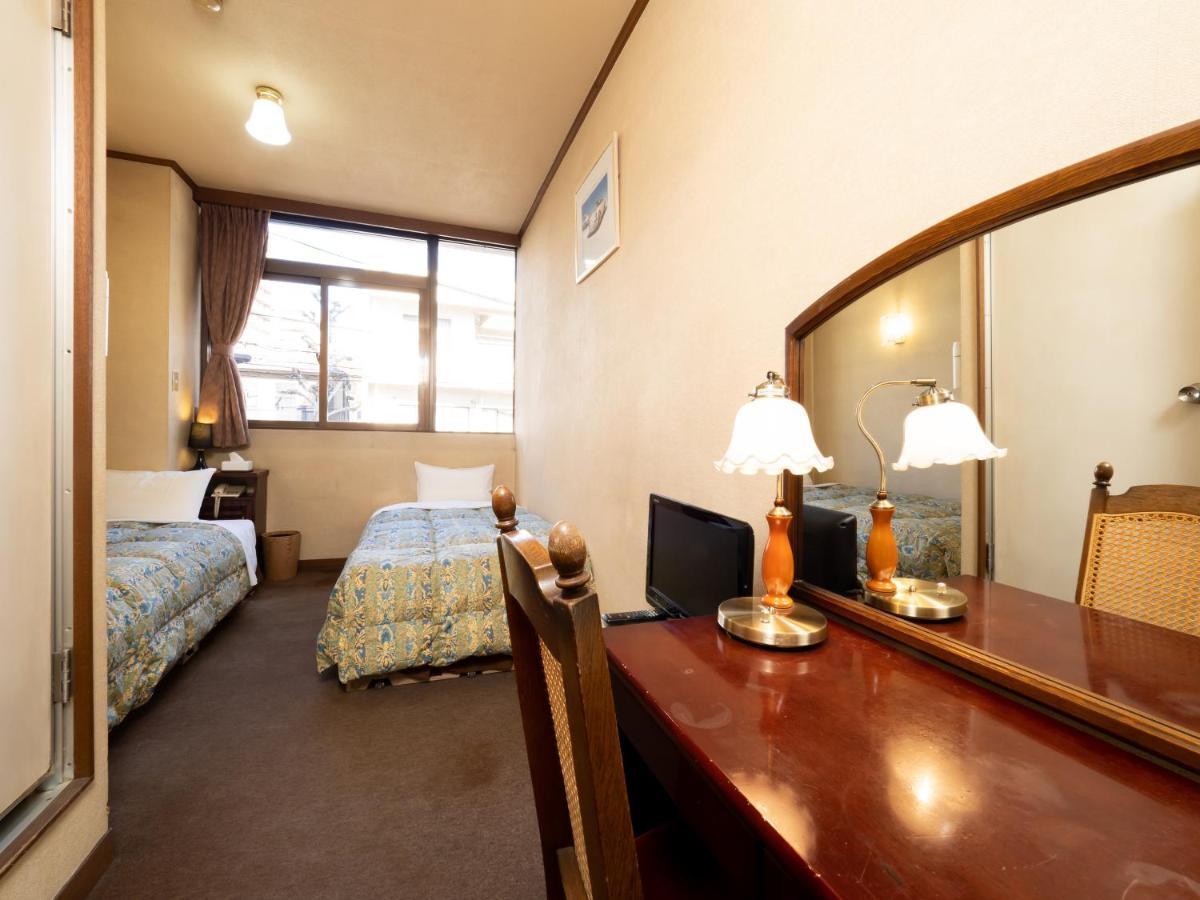 Business Hotel Nakayama Nagoya Bagian luar foto